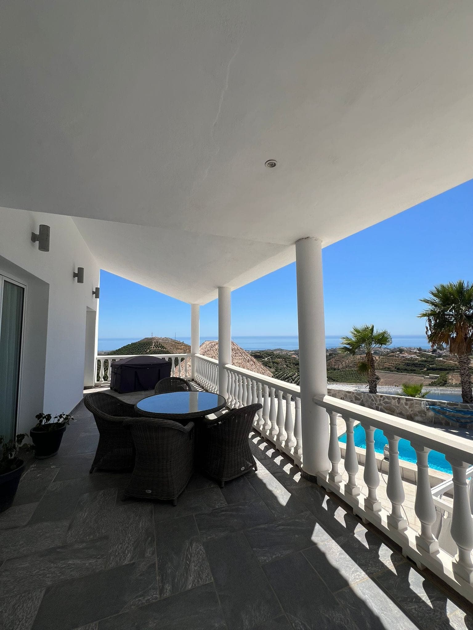 Balcony with sea view